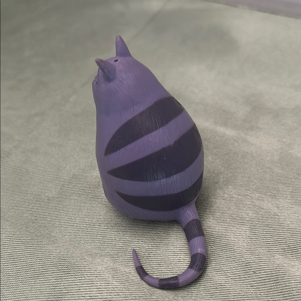 Purple Action Figure with Round Shape and Smooth Finish - Picture 3 of 4
